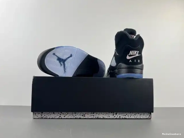 MaikeSneakers HF3975-001 Reimagined Air Black Jordan 5 Metallic 0611